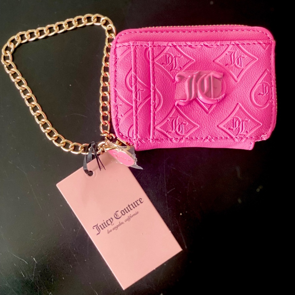 👛💗Juicy PINK Wristlet NWT🌸👛